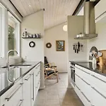 4 Bedroom Stunning In 別荘